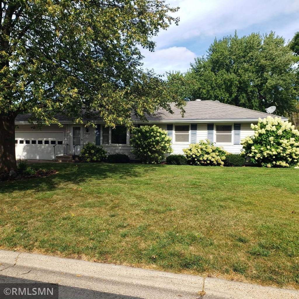 Photo of 2728 Sunset Lane, Burnsville, MN 55337 (MLS # 7144624)