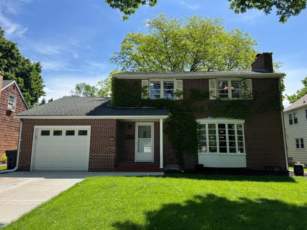 Photo of 107 S Whitney Street, Marshall, MN 56258 (MLS # 7087924)