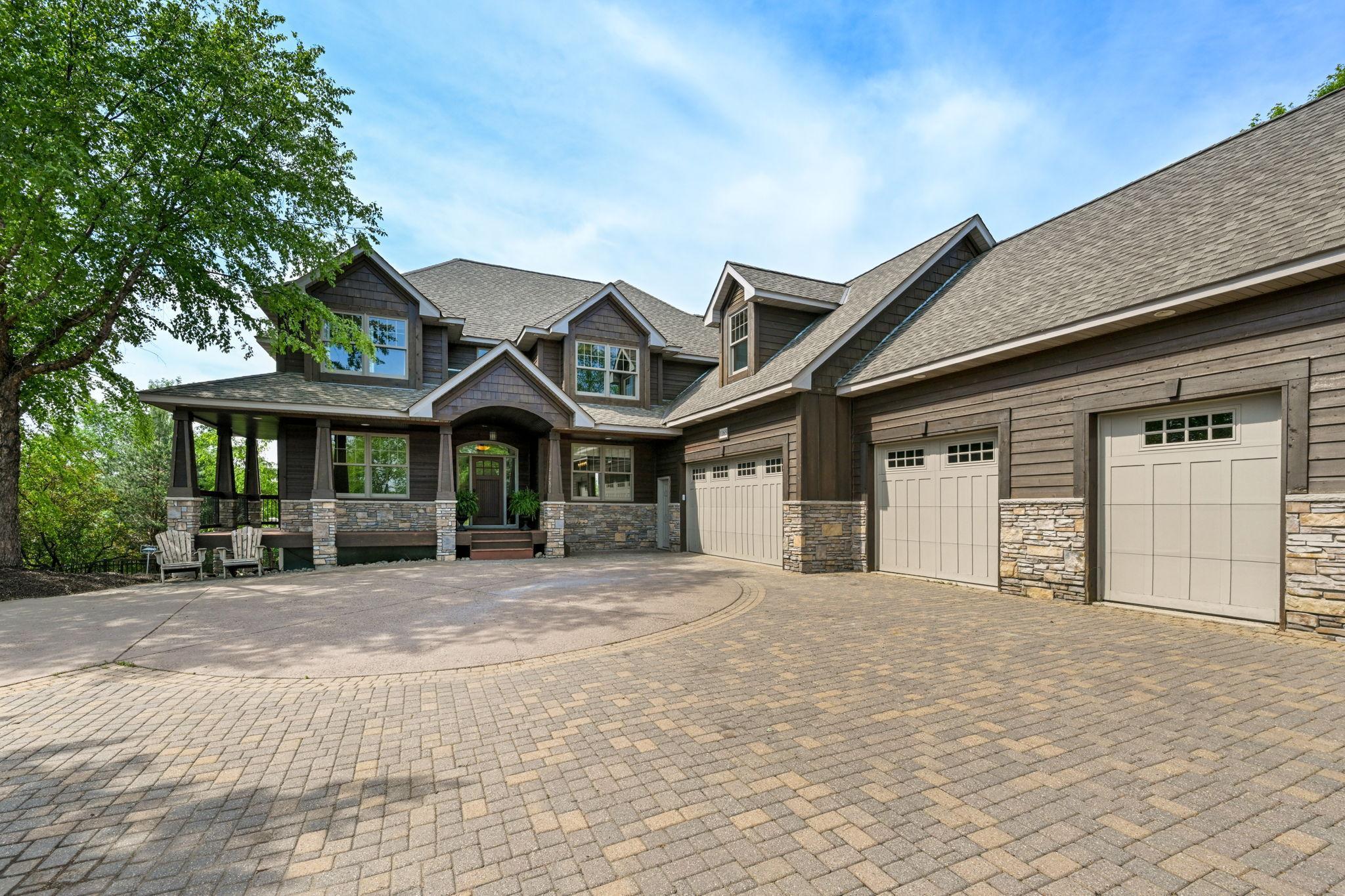 1165 Symphony Lane