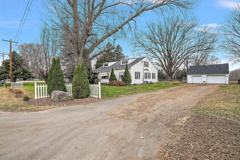 15717 Clayton Avenue E Coates MN 55068