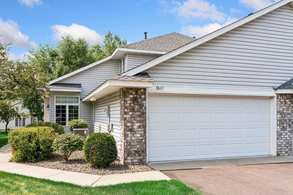 Photo of 3849 Stonehaven Court, Anoka, MN 55303 (MLS # 7116469)