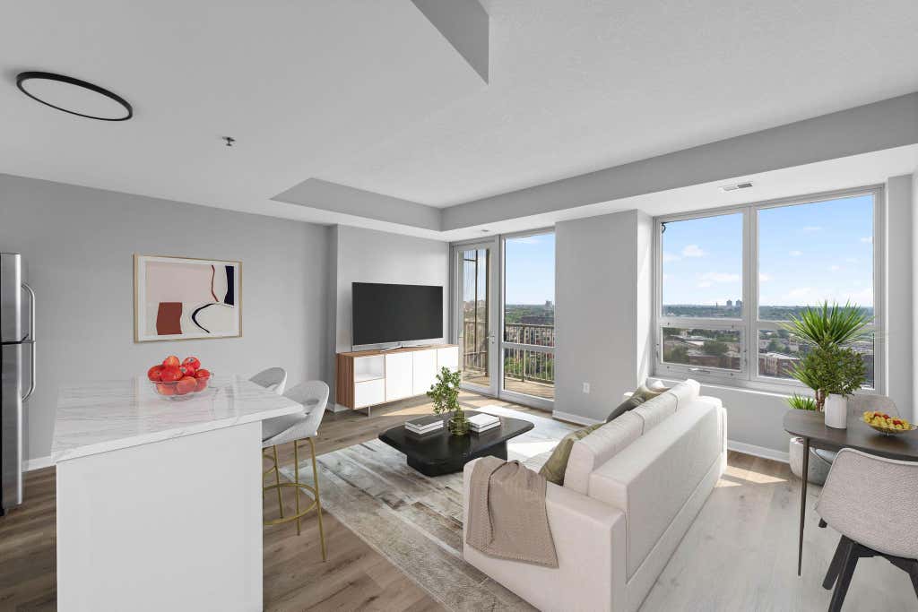 Photo of 929 Portland Avenue S #1310, Minneapolis, MN 55404 (MLS # 7121003)