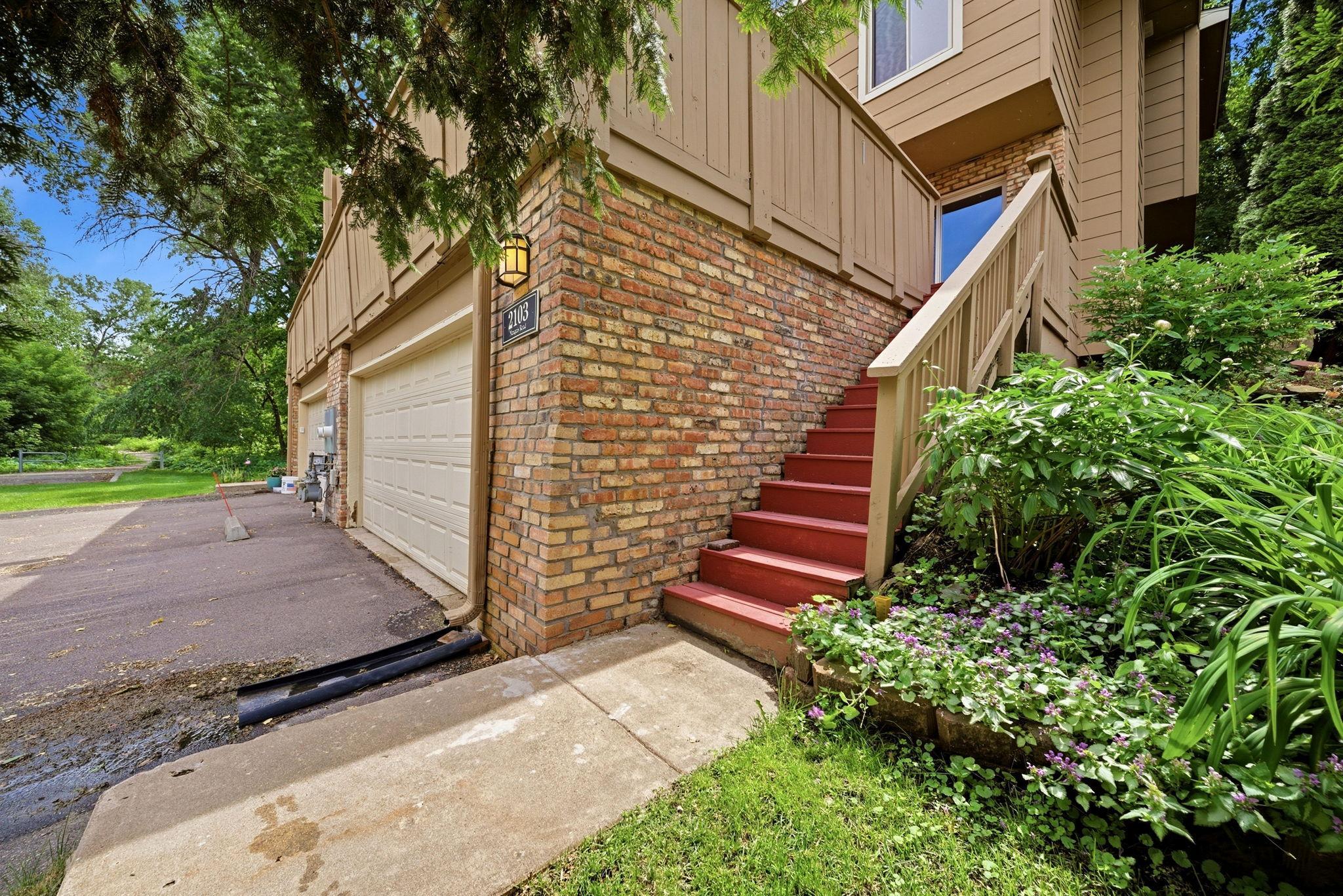 2103 Marquis Road