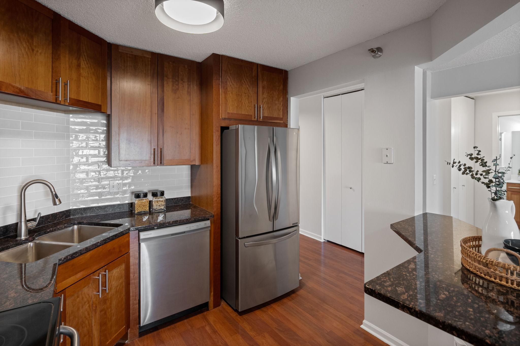 401 S 1st Street 213