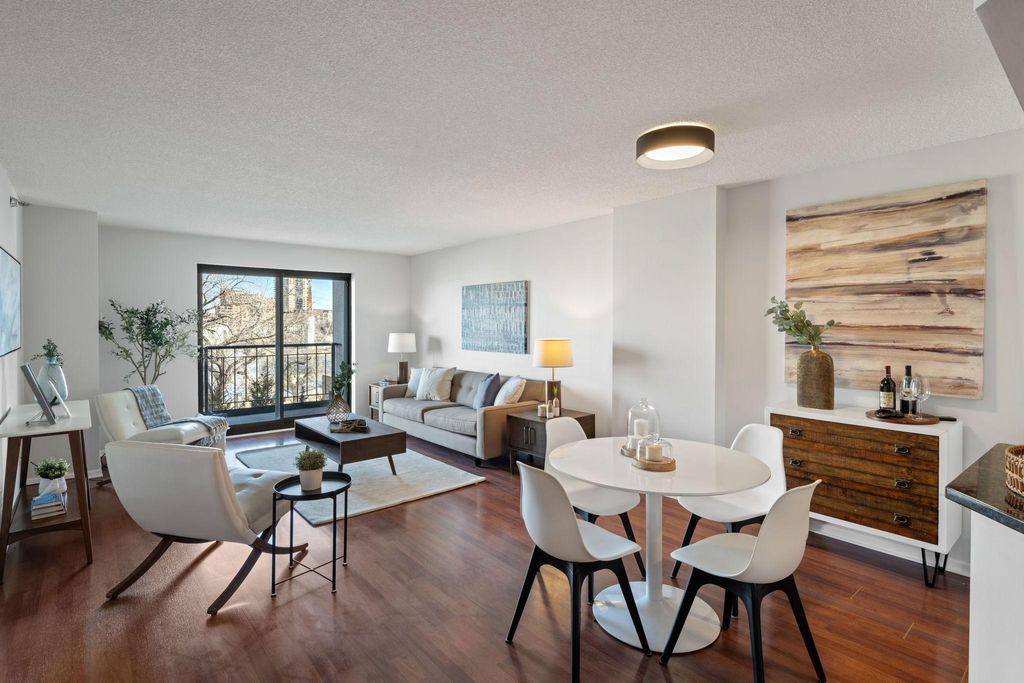 Photo of 401 S 1st Street #213, Minneapolis, MN 55401 (MLS # 7034655)