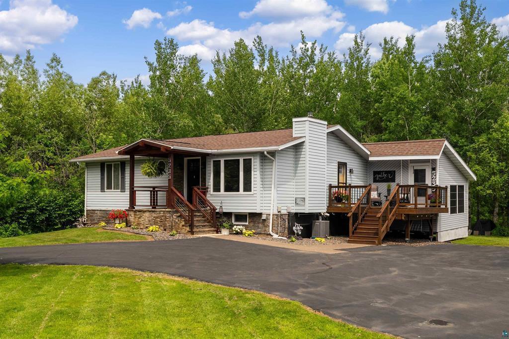 Photo of 5235 Kingswood Lane, Hermantown, MN 55811 (MLS # 7098957)