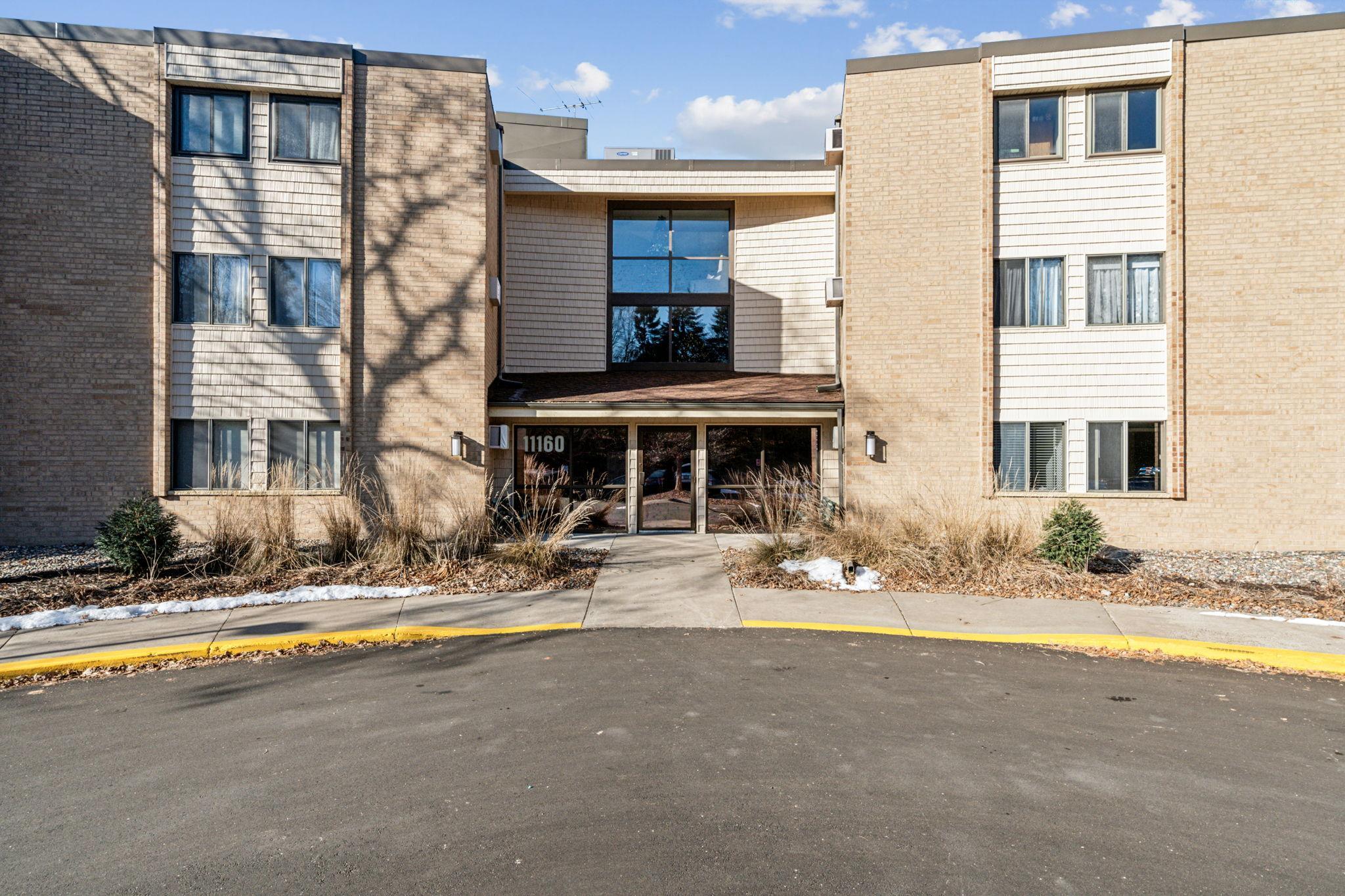 Photo 1 of 33 — 11160 Anderson Lakes Parkway 202, Eden Prairie, MN 55344