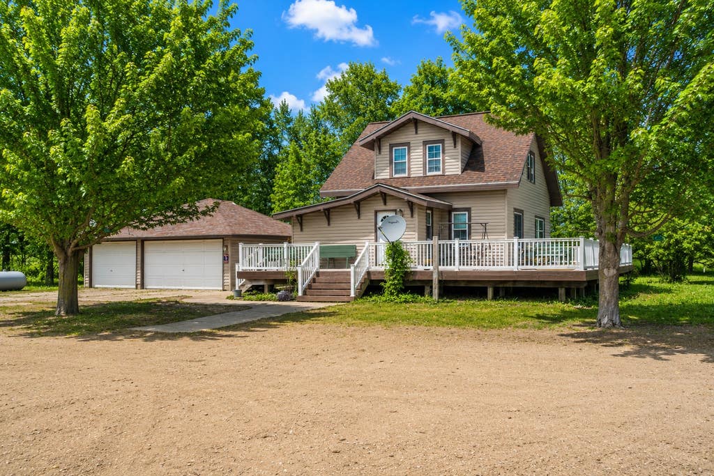 Photo of 73681 290th Street, Saint James, MN 56081 (MLS # 7121900)