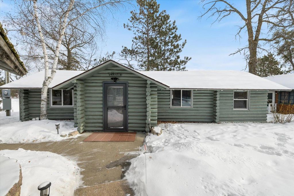 Photo of 900 Park Avenue N #5, Park Rapids, MN 56470 (MLS # 7002730)