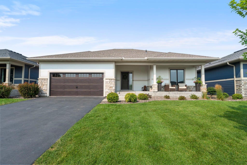 Photo of 5190 Sundial Lane, Woodbury, MN 55129 (MLS # 7141291)