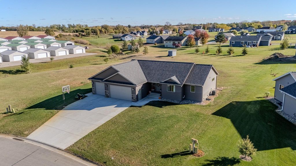 Photo of 4715 Dixie Lane SW, Alexandria, MN 56308 (MLS # 7017823)