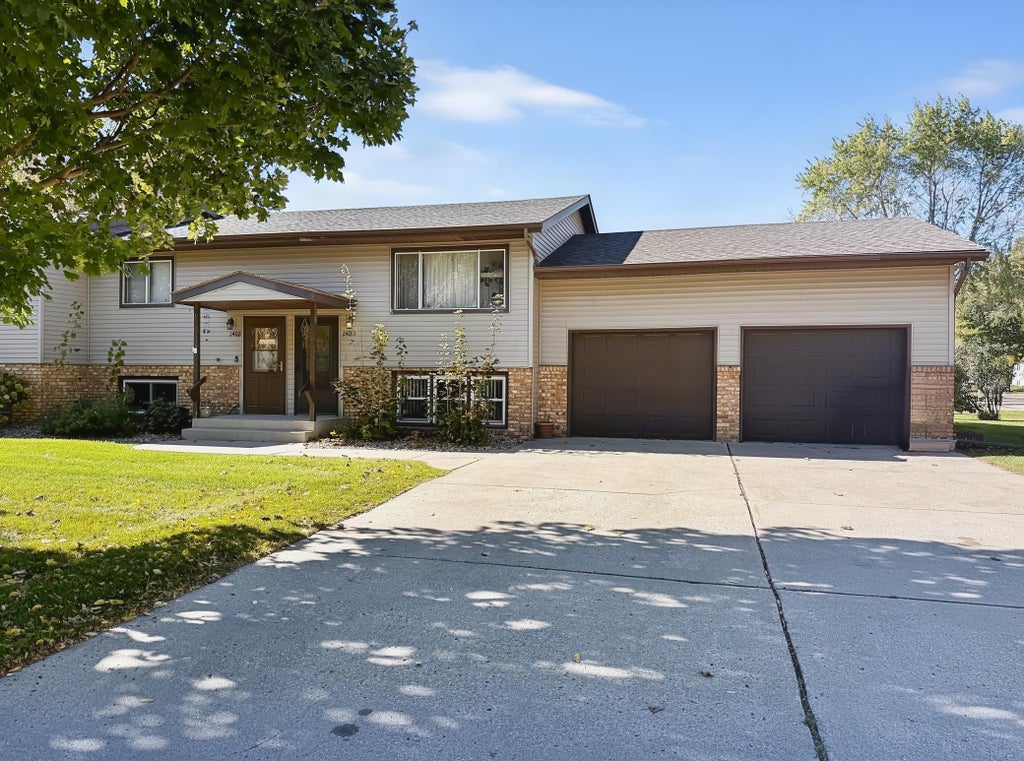 Photo of 2402 Kenwood Drive SW, Willmar, MN 56201 (MLS # 7161412)