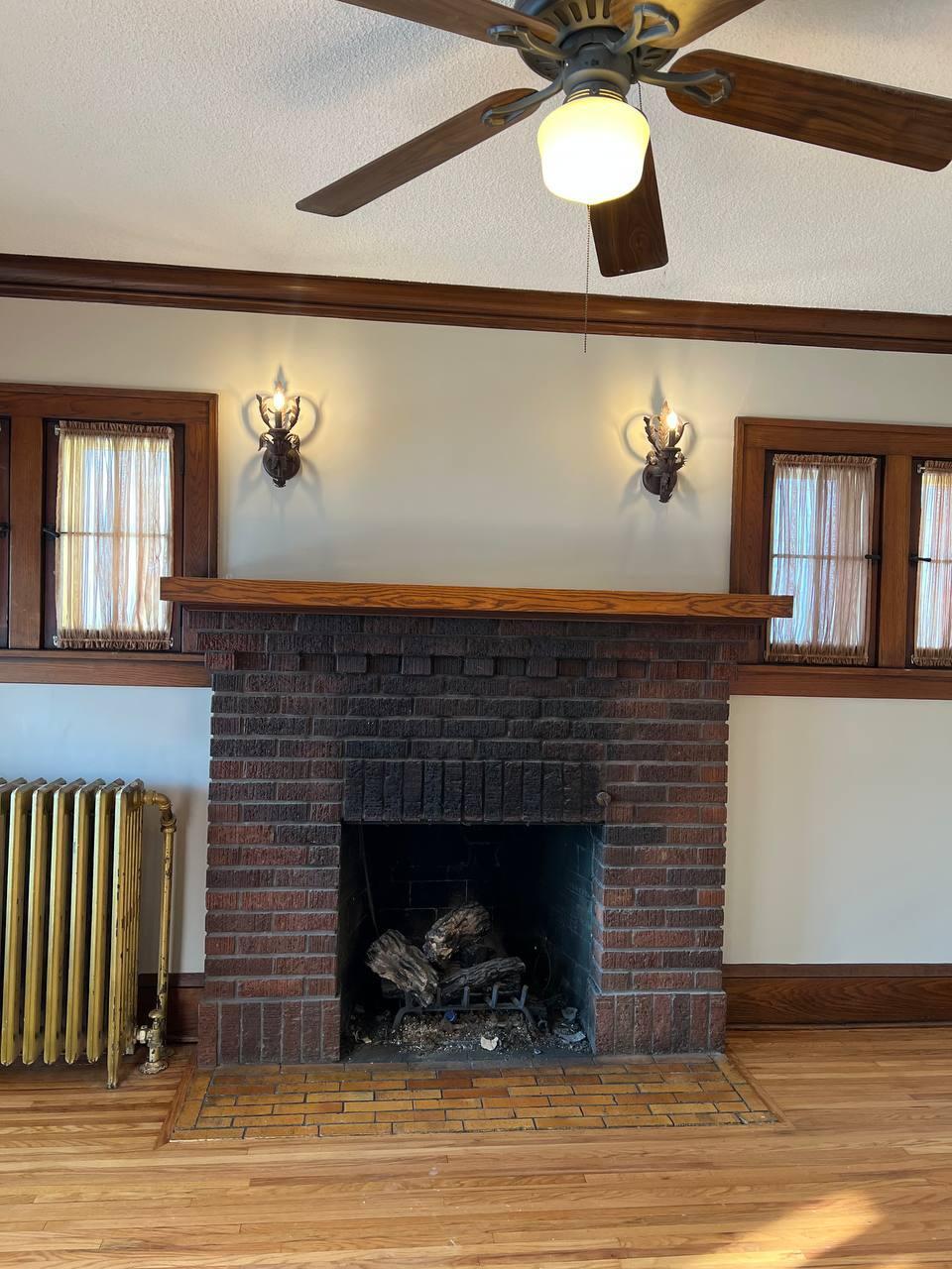 1125 Central Avenue W