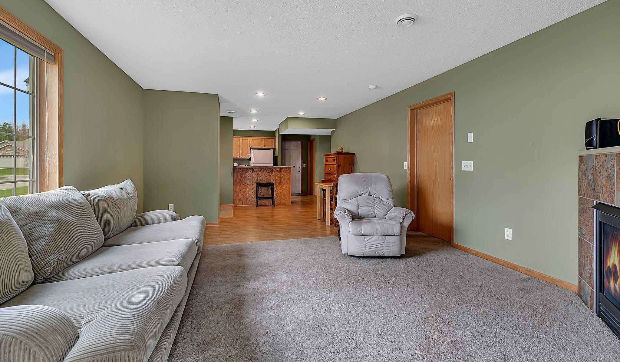114 Iverson Street W