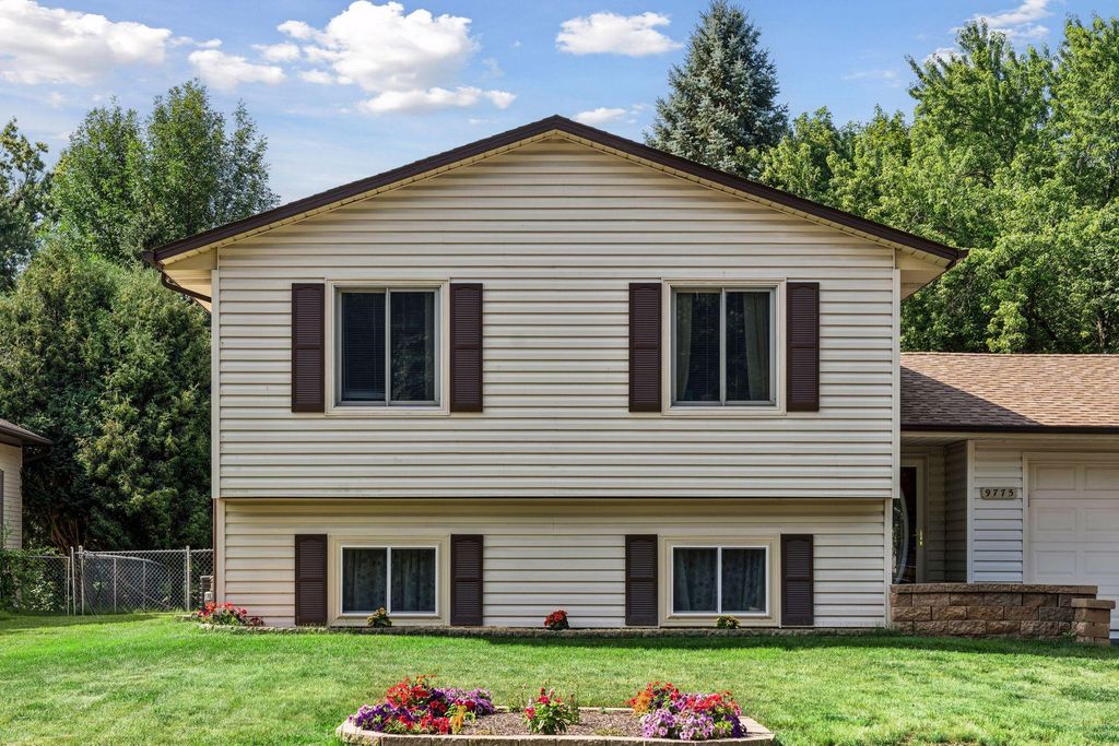 Photo of 9775 103rd Avenue N, Maple Grove, MN 55369 (MLS # 7114825)