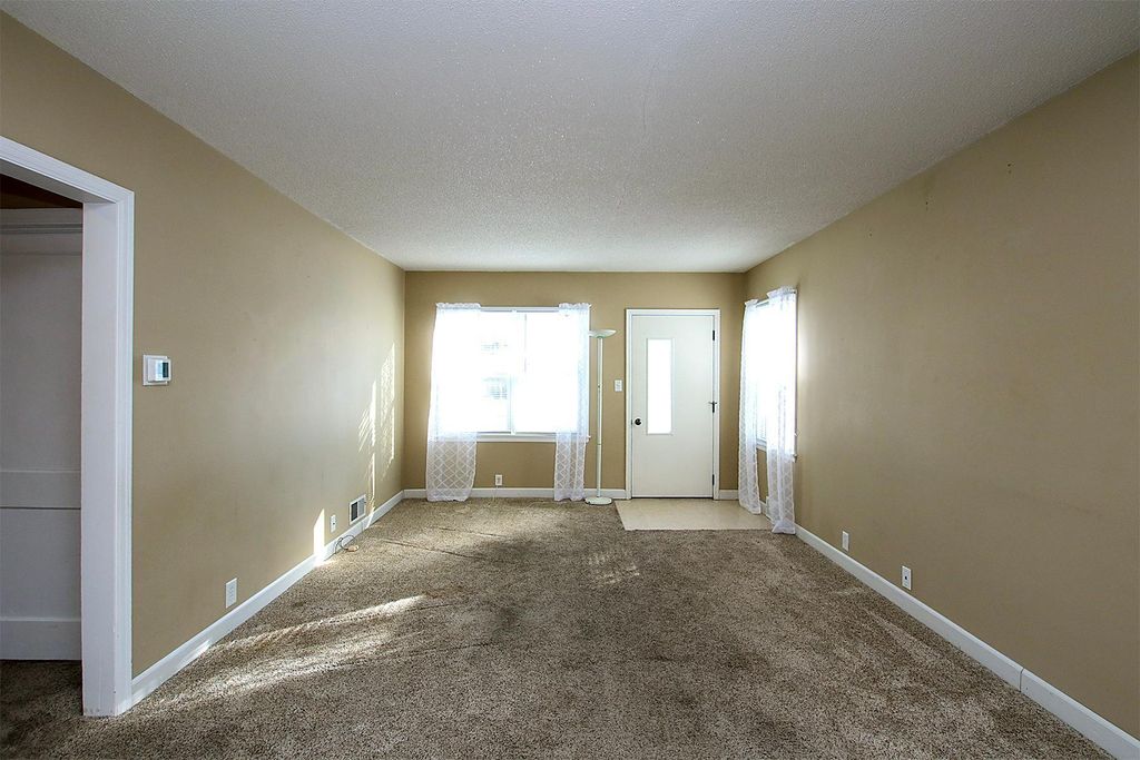 Photo of 706 Lynn Road SW, Hutchinson, MN 55350 (MLS # 7016510)
