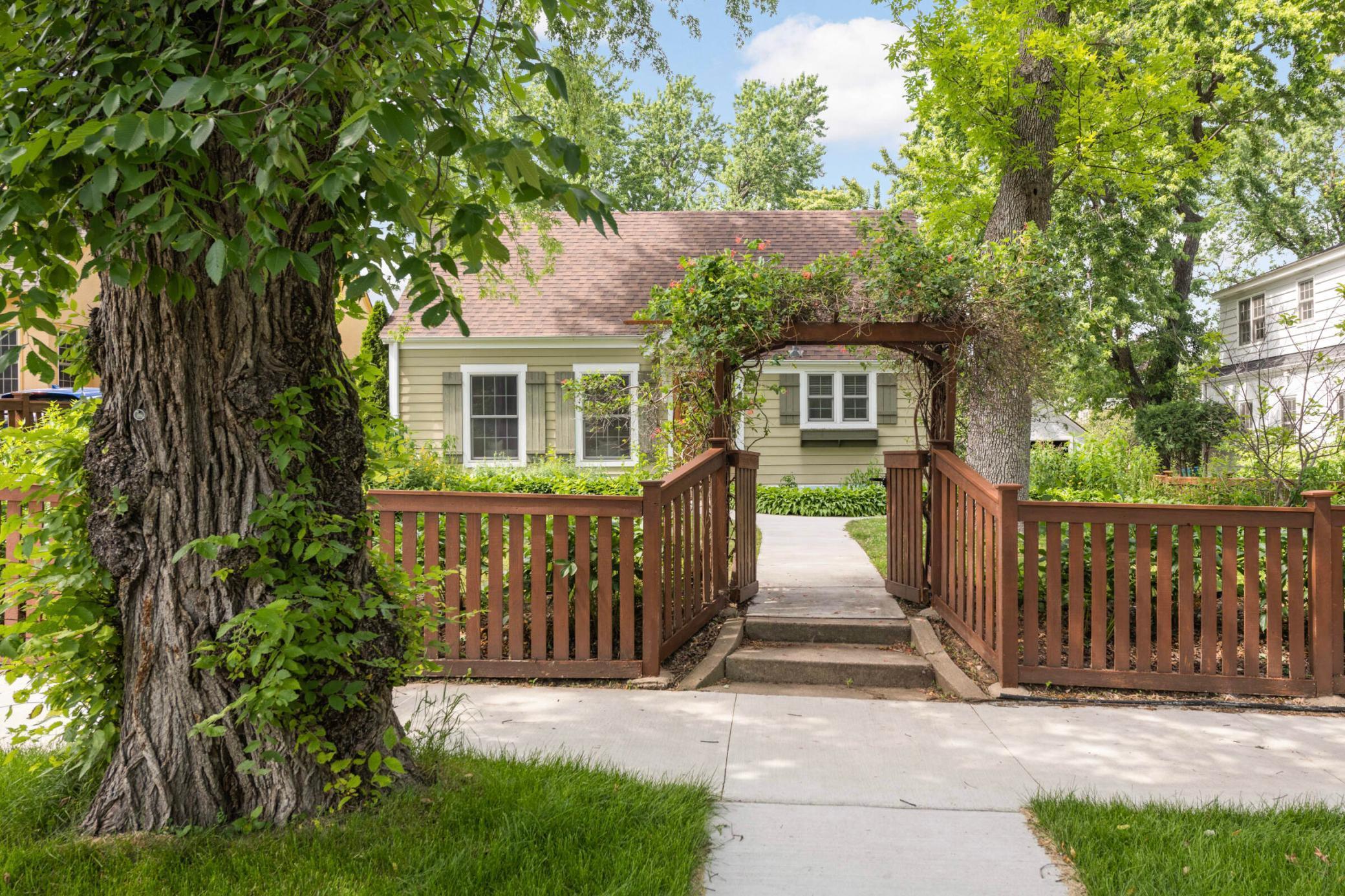 4604 W 39th Street