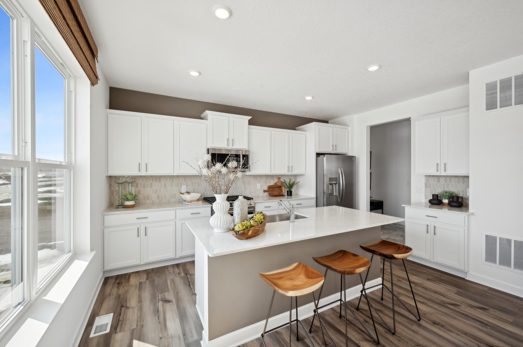 7370 184th Street W