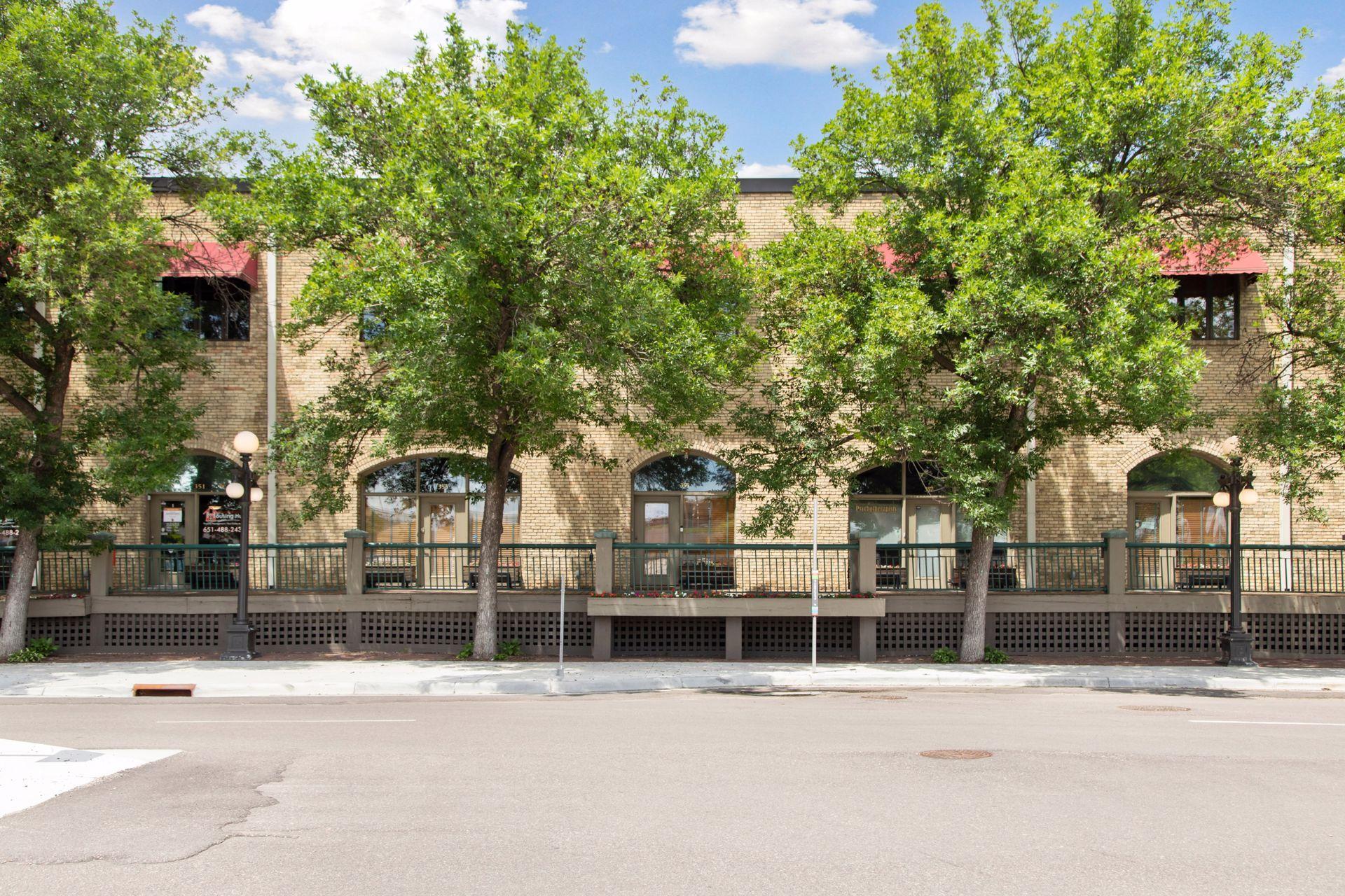 355 Kellogg Boulevard E 7