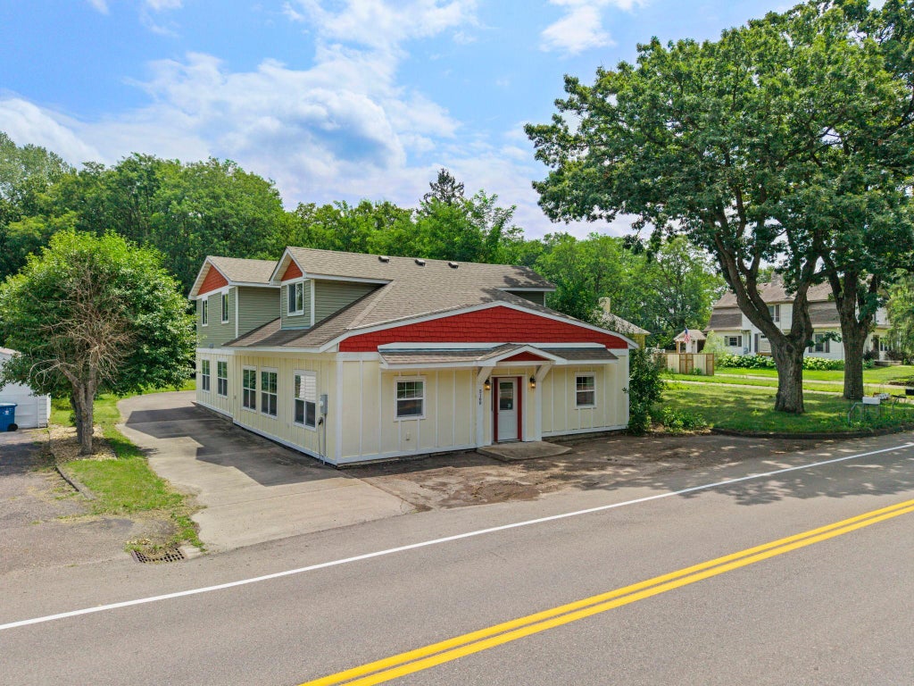 Photo of 5160 Bald Eagle Avenue, White Bear Lake, MN 55110 (MLS # 7119767)
