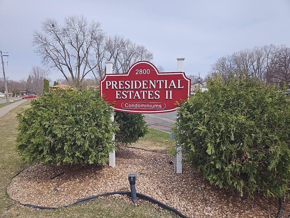 2800 Hillsboro Avenue N 307