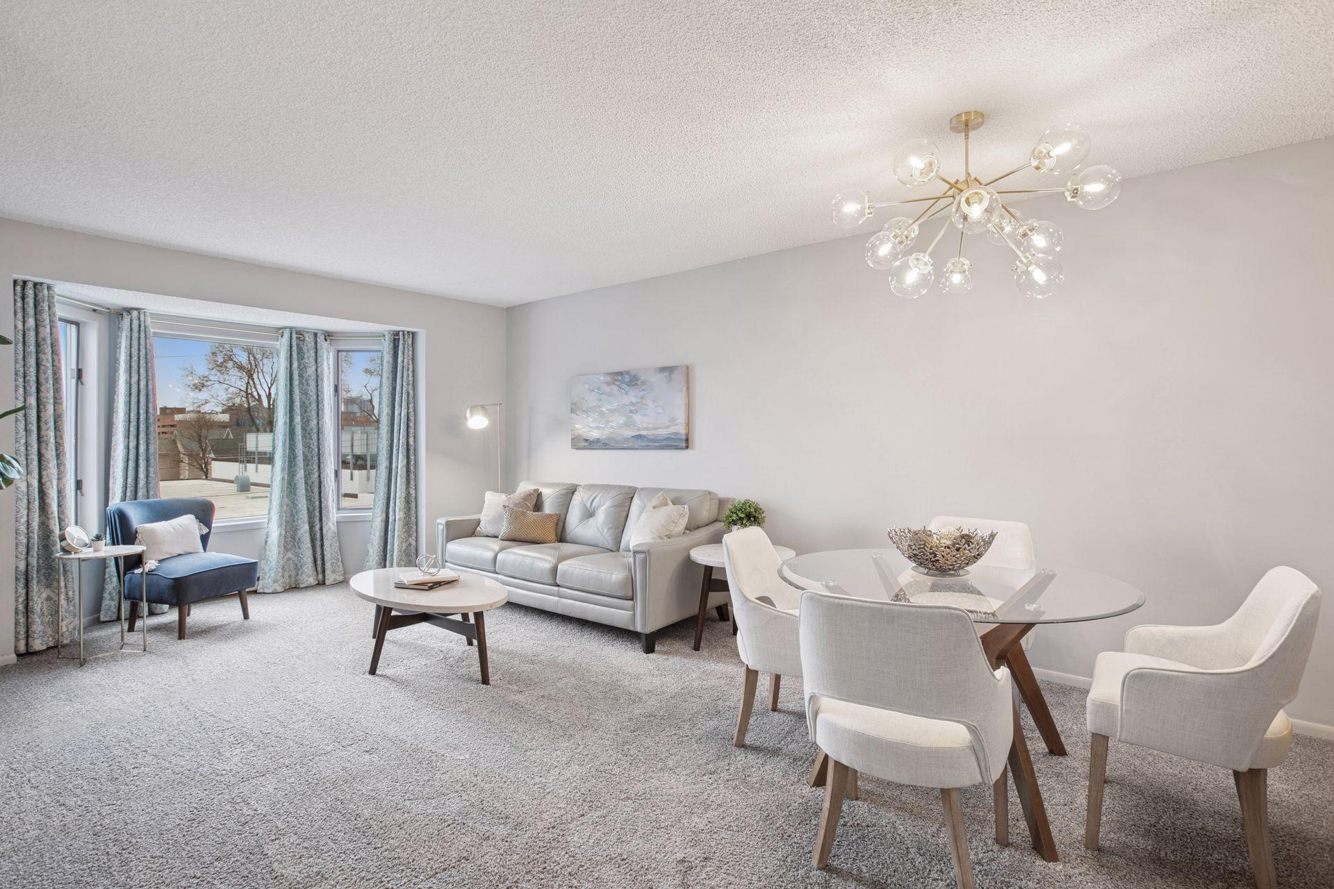2425 E Franklin Avenue 309