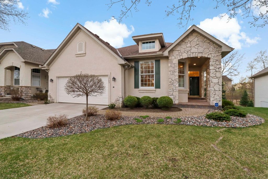 Photo of 15709 73rd Circle N, Maple Grove, MN 55311 (MLS # 7054422)