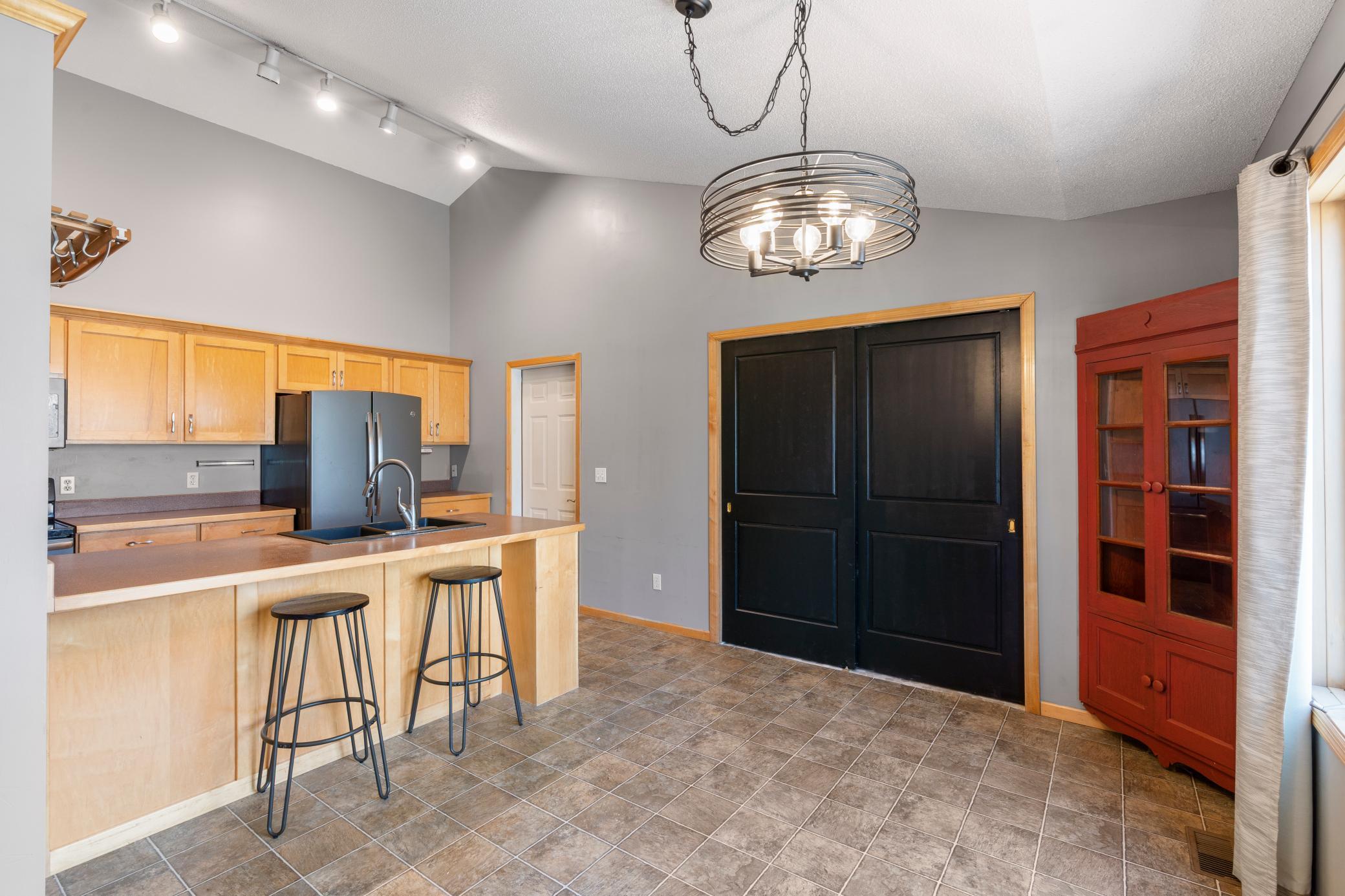 13910 Cherrywood Drive