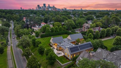 2505 E Lake Of The Isles Parkway Minneapolis MN 55405