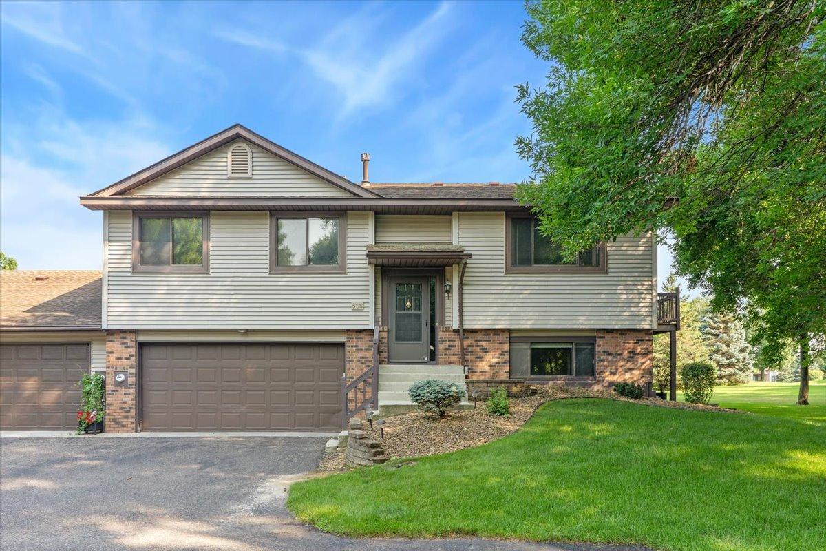 566 Donegal Circle