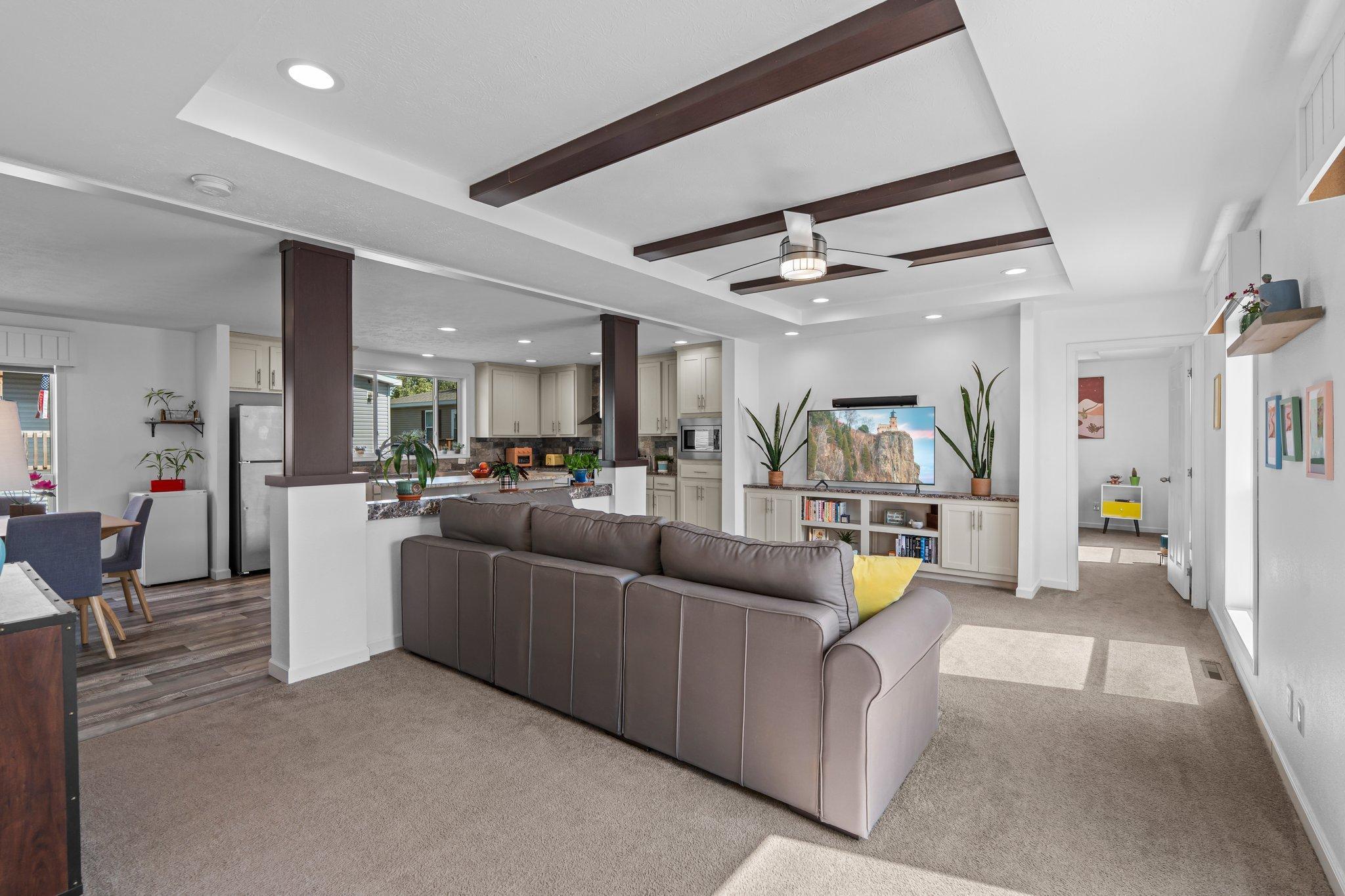 2501 Lowry Avenue NE 228