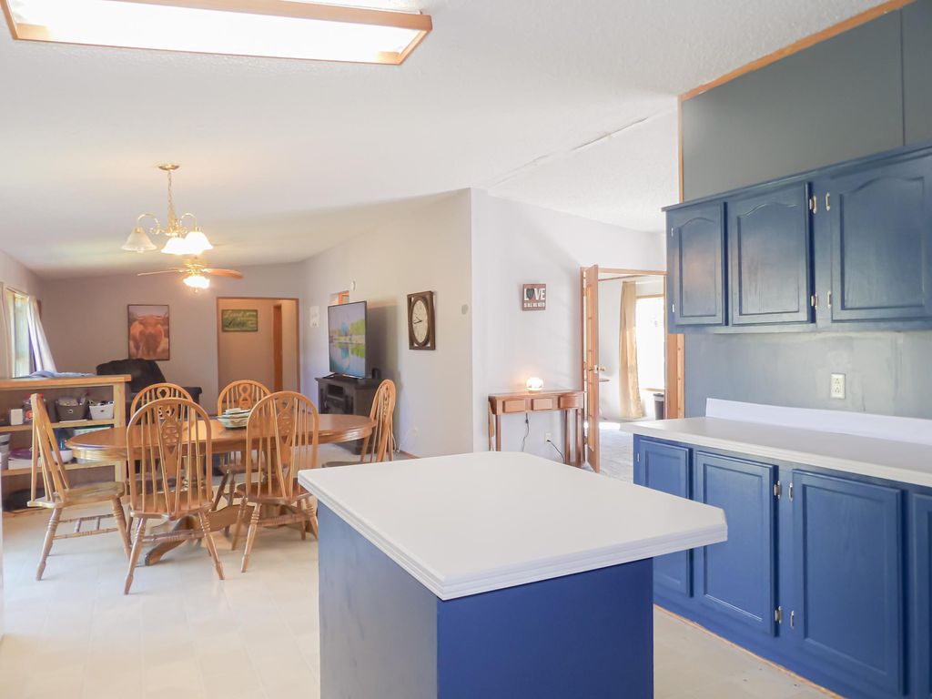 Photo of 425 6th Avenue W, Floodwood, MN 55736 (MLS # 7068894)