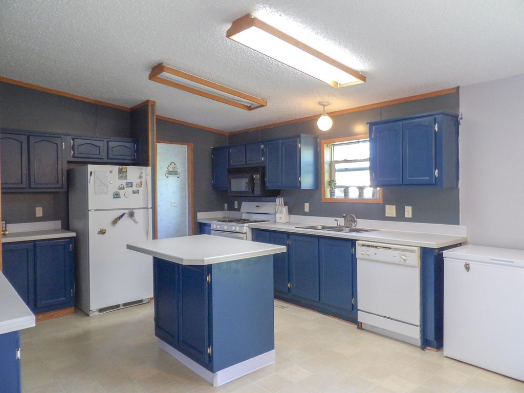 Photo of 425 6th Avenue W, Floodwood, MN 55736 (MLS # 7068894)