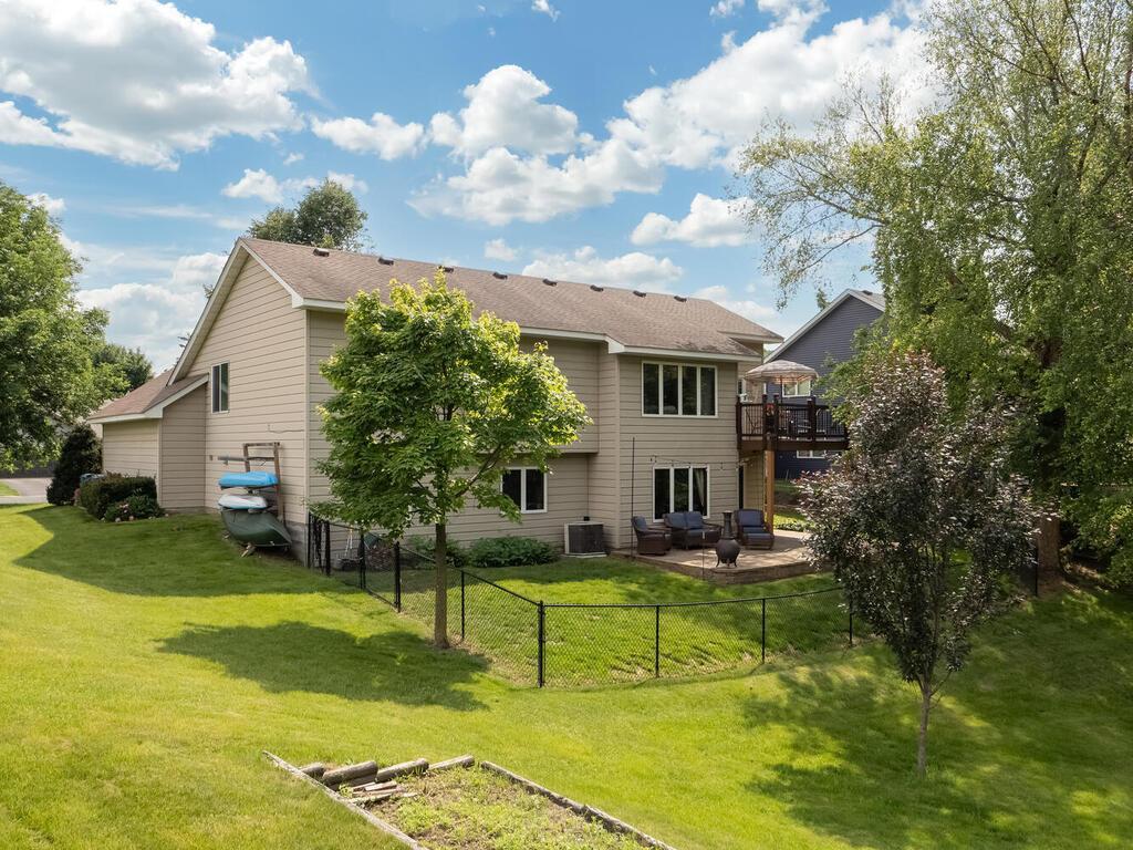 1816 Commonwealth Drive