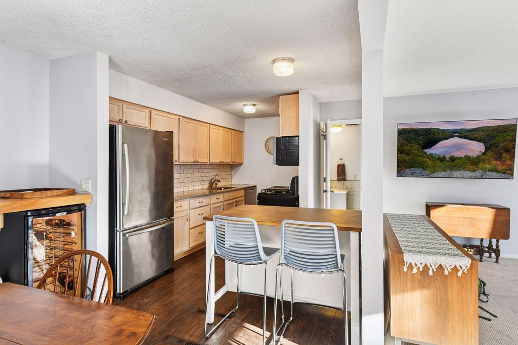 Photo of 4453 Cedar Lake Road S, Saint Louis Park, MN 55416 (MLS # 7014895)