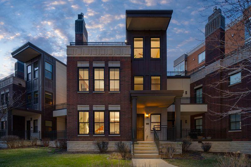 101 Main Street NE 2