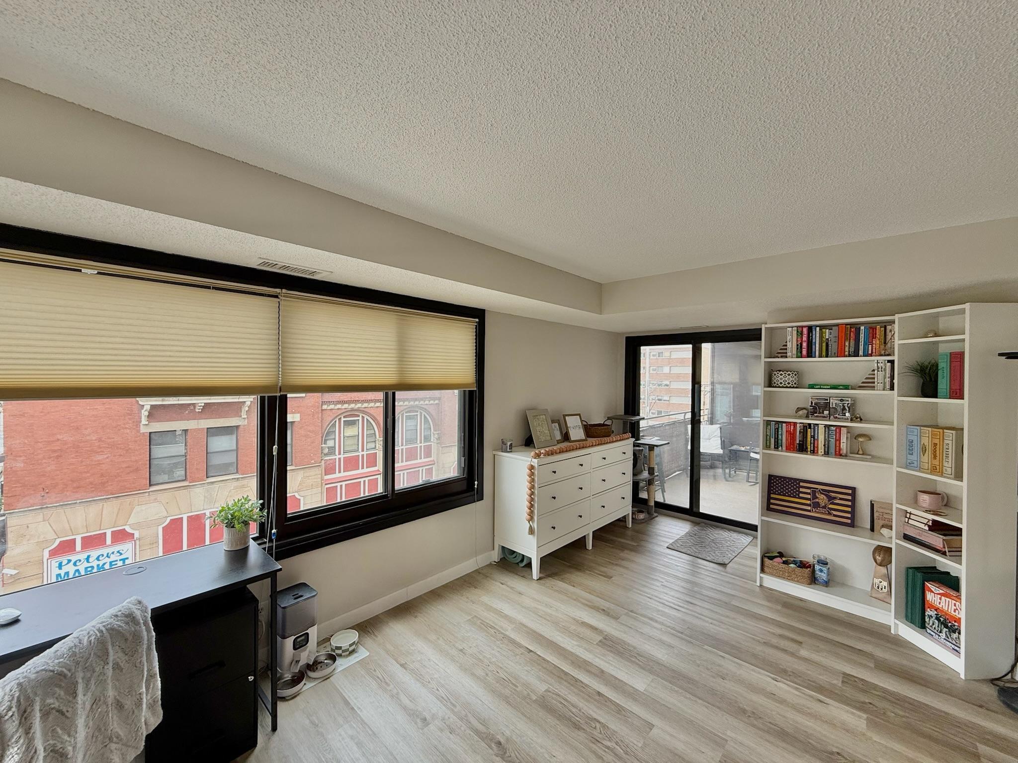 26 10th Street W 402