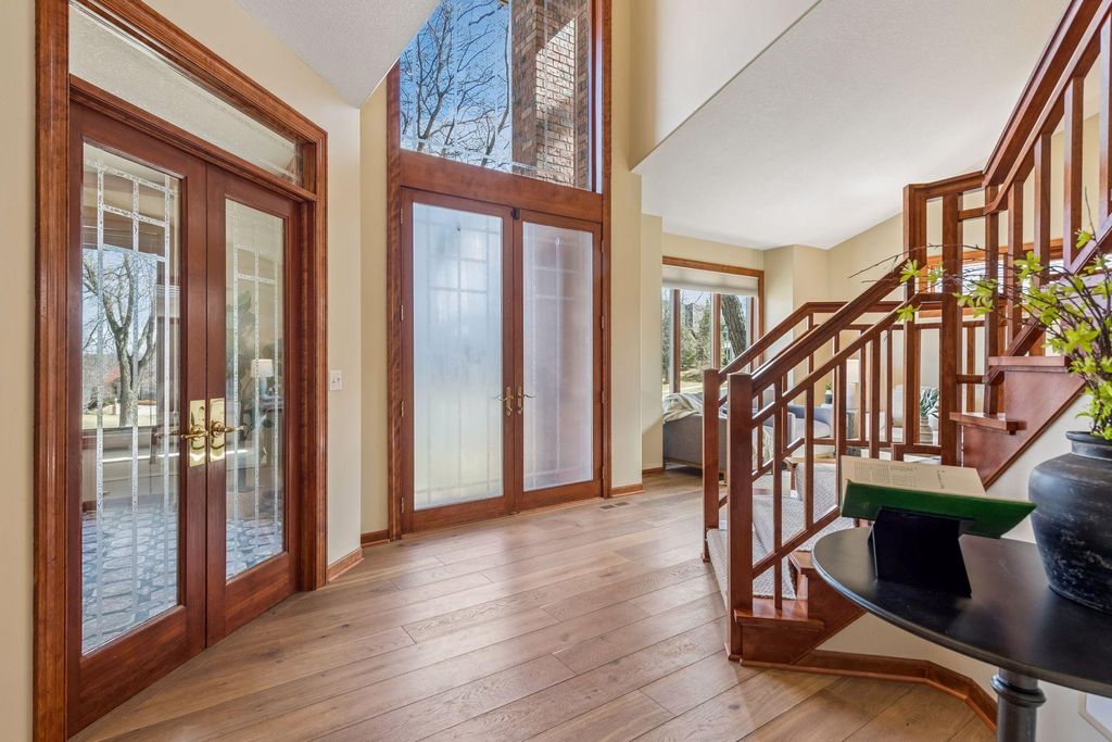 Photo of 9118 Victoria Drive, Eden Prairie, MN 55347 (MLS # 7045038)