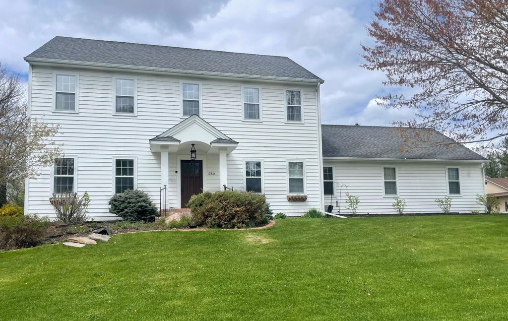Photo of 1280 Ridge Road, Owatonna, MN 55060 (MLS # 7068423)