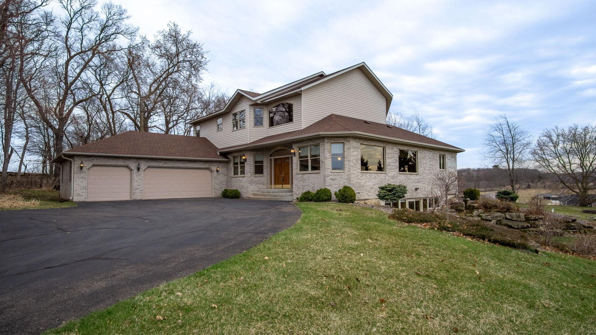 E5110 Interlachen Boulevard