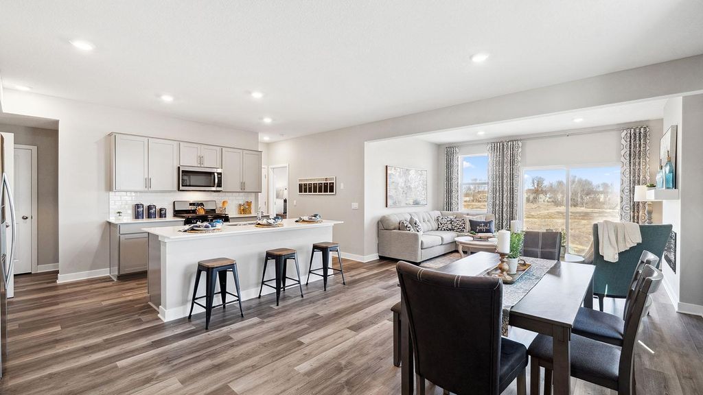 Photo of 17050 Draper Way, Lakeville, MN 55044 (MLS # 7010018)