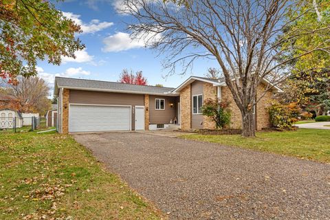 Photo of 322 Aster Drive, Northfield, MN 55057 (MLS # 6803715)