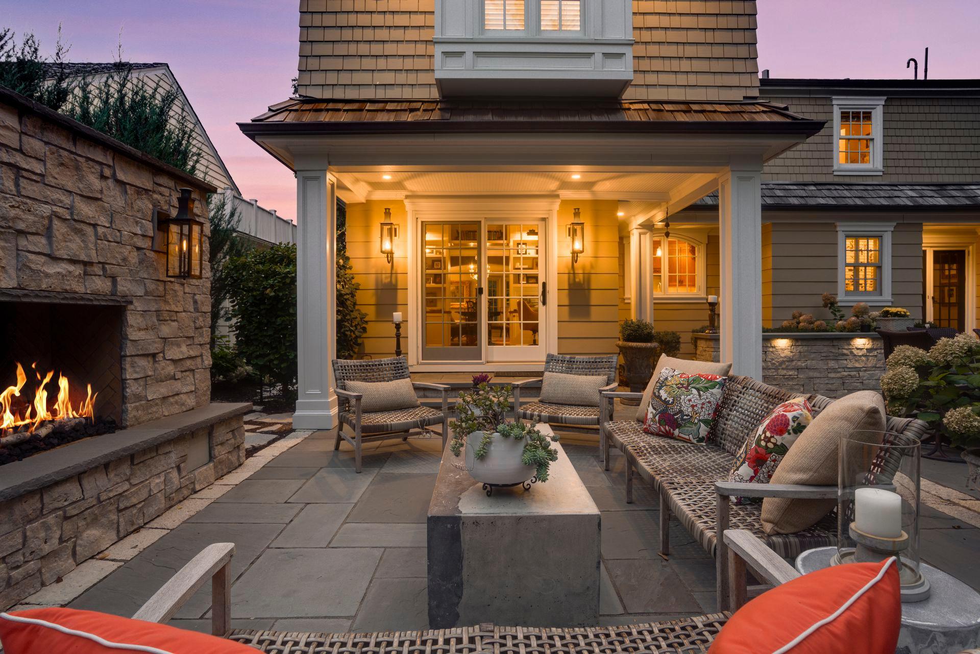 5325 Wooddale Avenue