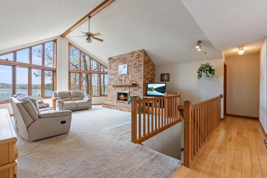 2123 Red Oak Drive SW