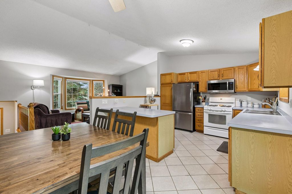 Photo of 5157 185th Street W, Farmington, MN 55024 (MLS # 7063537)