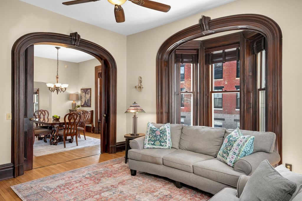 Photo of 56 Irvine Park #2, Saint Paul, MN 55102 (MLS # 7038274)