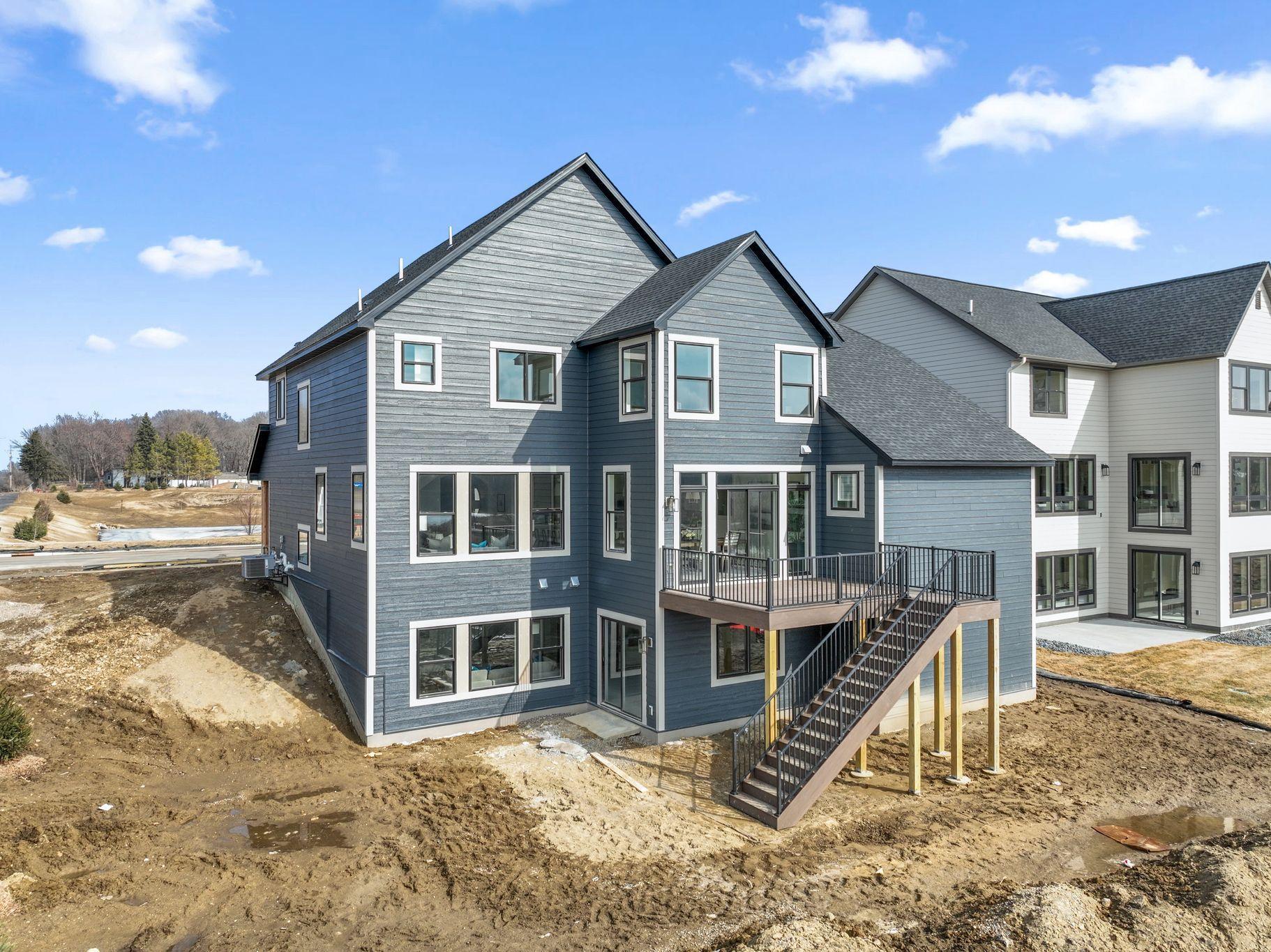 3169 SW Winfield Way SW