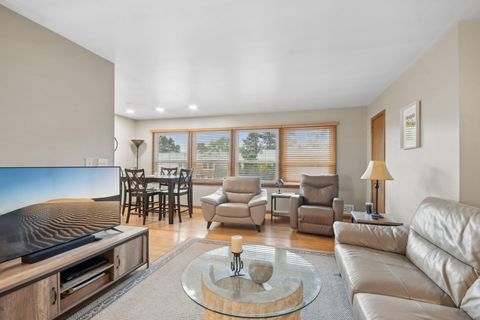 1393 Colonial Drive Roseville MN 55113