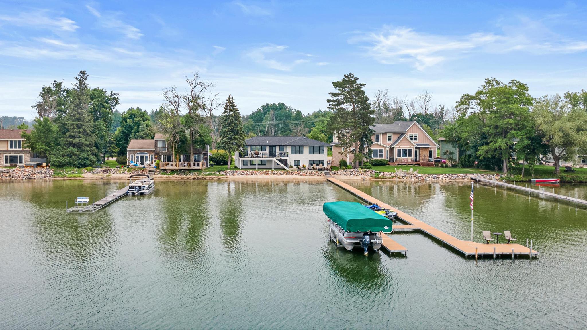 804 County Road I W