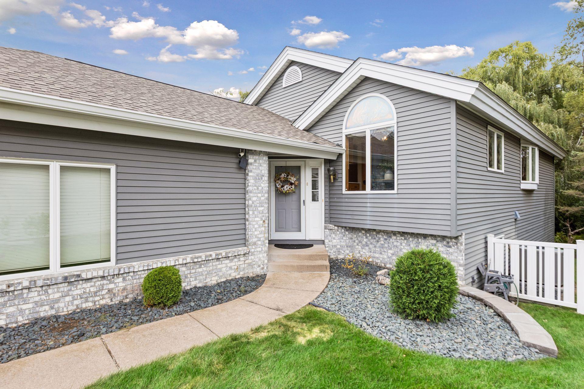 5734 Heather Ridge Drive